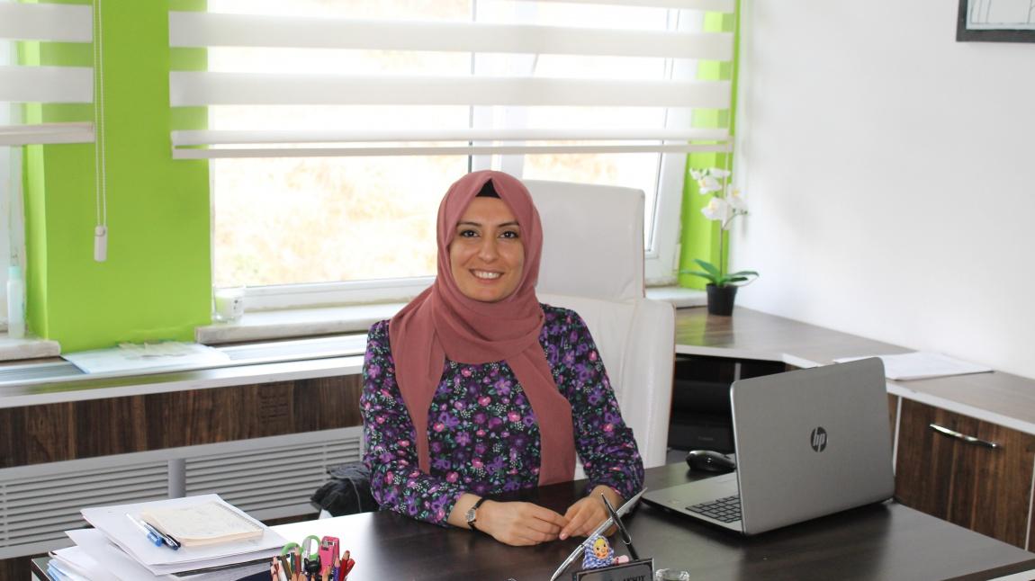Seve Özlem AKSOY - Rehber Öğretmen